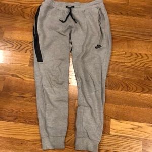 Nike Tech Fleece Joggers Size Medium Mens WORN